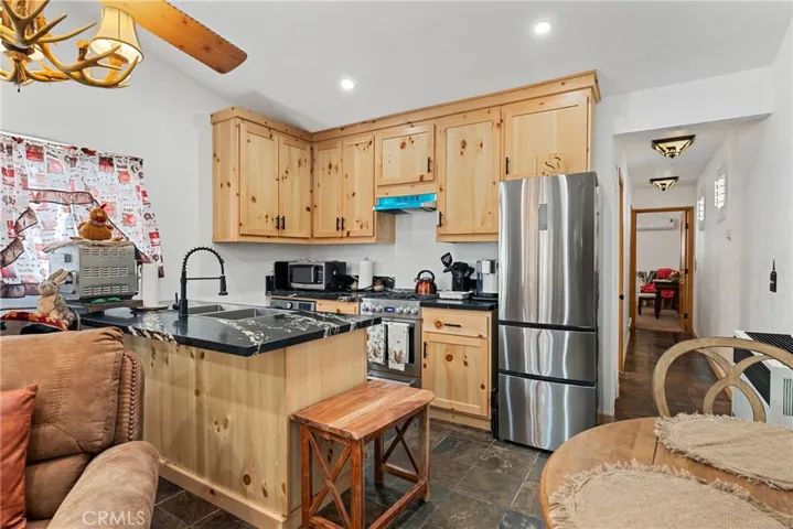 318 Los Angeles, Big Bear, California 92386