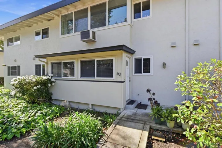 14225 Lora 62, Los Gatos, California 95032
