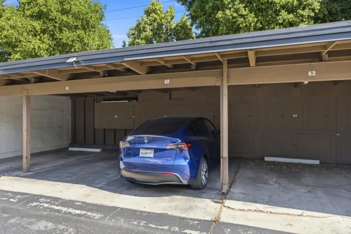 14225 Lora 62, Los Gatos, California 95032