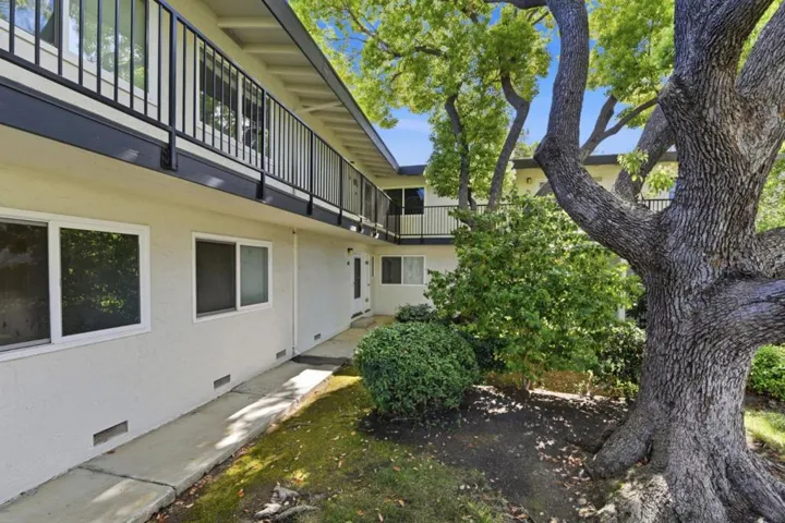 14225 Lora 62, Los Gatos, California 95032