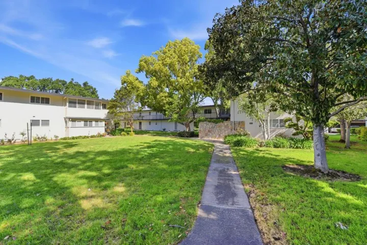 14225 Lora 62, Los Gatos, California 95032