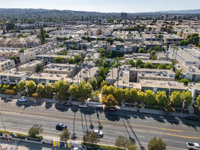 5335 White Oak Avenue A, Encino, California 91316