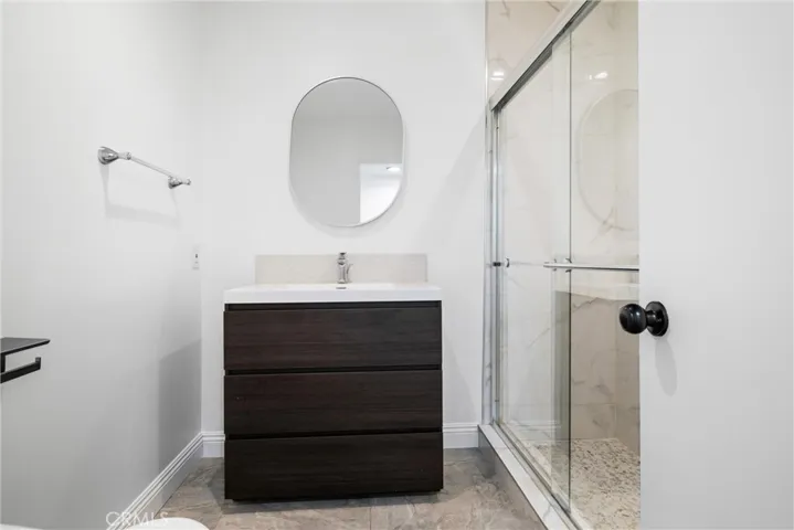5335 White Oak Avenue A, Encino, California 91316