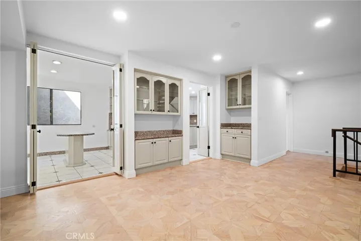 5335 White Oak Avenue A, Encino, California 91316