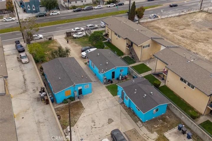 1941 E El Segundo, Compton, California 90222