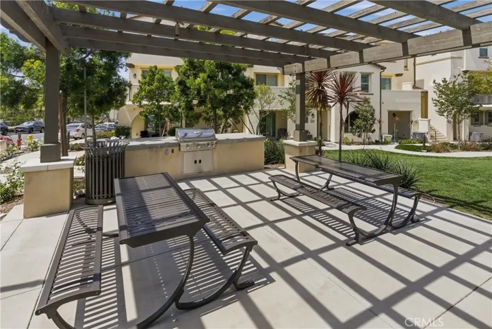 600 Shadowbrook, Lake Forest, California 92610