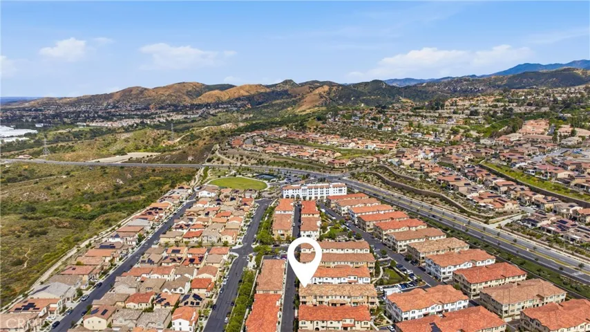 600 Shadowbrook, Lake Forest, California 92610