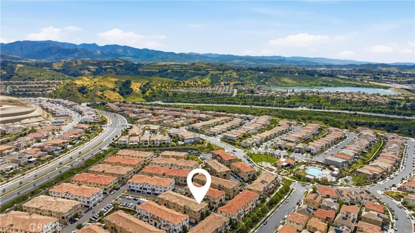 600 Shadowbrook, Lake Forest, California 92610