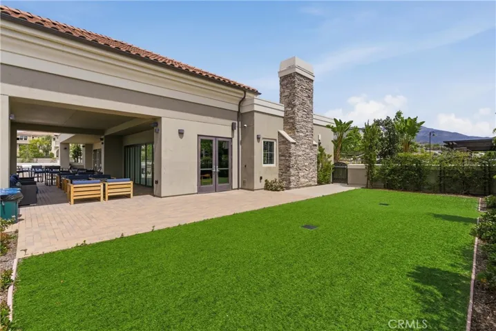 600 Shadowbrook, Lake Forest, California 92610