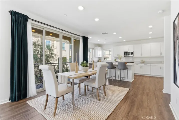 600 Shadowbrook, Lake Forest, California 92610