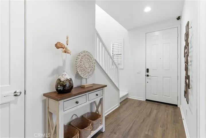 600 Shadowbrook, Lake Forest, California 92610