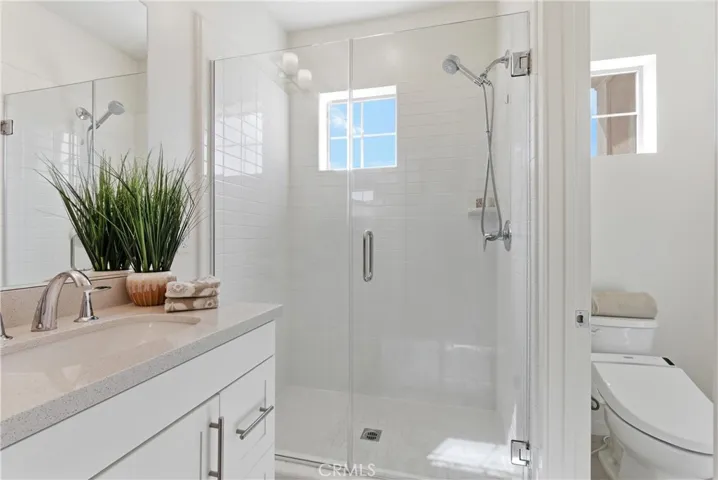 600 Shadowbrook, Lake Forest, California 92610