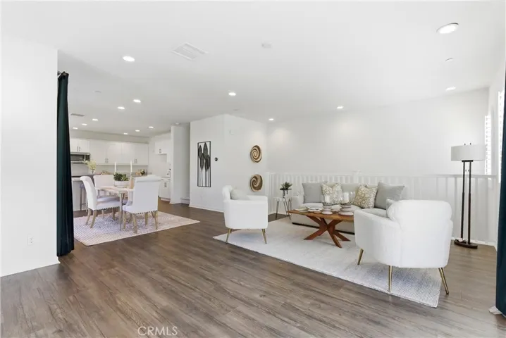 600 Shadowbrook, Lake Forest, California 92610