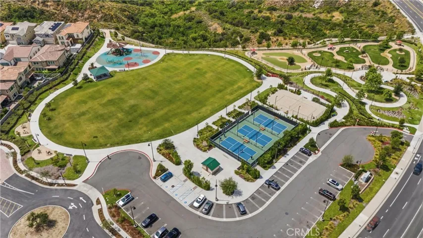 600 Shadowbrook, Lake Forest, California 92610