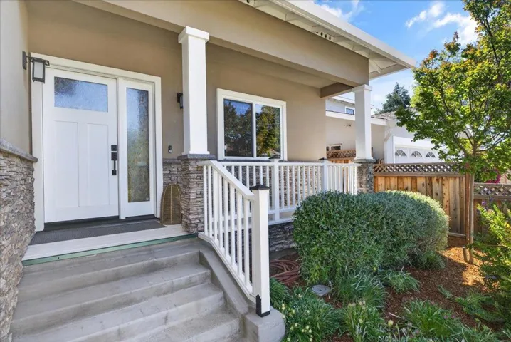 10200 Empire Avenue, Cupertino, California 95014