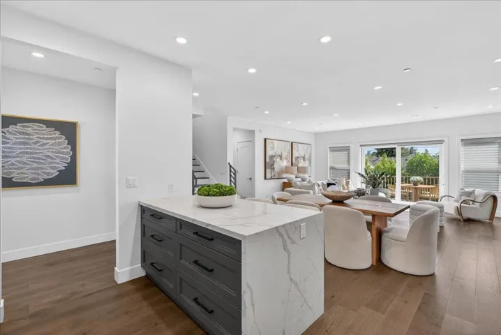 10200 Empire Avenue, Cupertino, California 95014