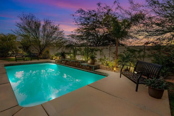 031_Backyard Pool