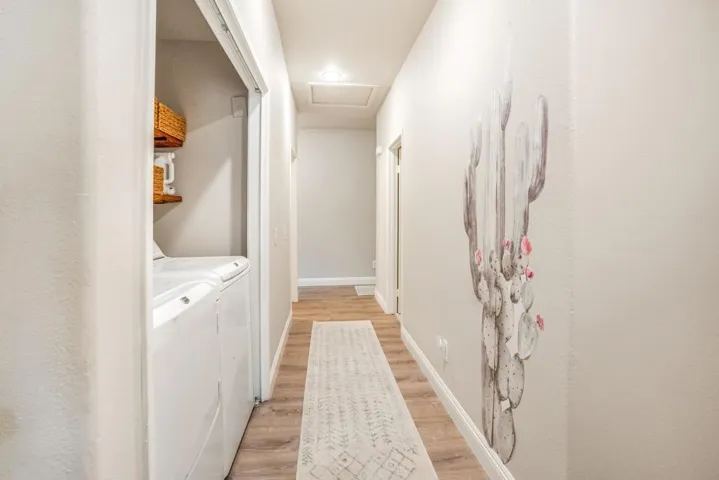 013_Hallway