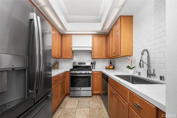 Stainless steel appliances included.