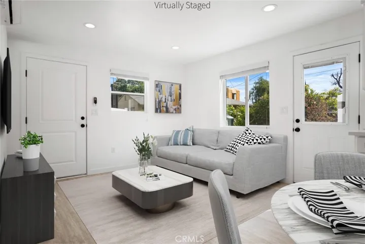 Virtually Staged