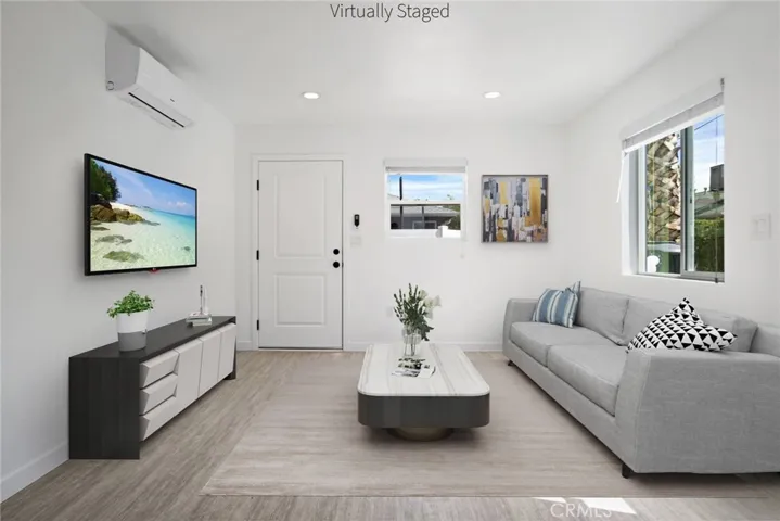 Virtually Staged