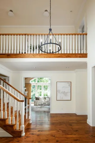 25550 Moody Road, Los Altos Hills, California 94022