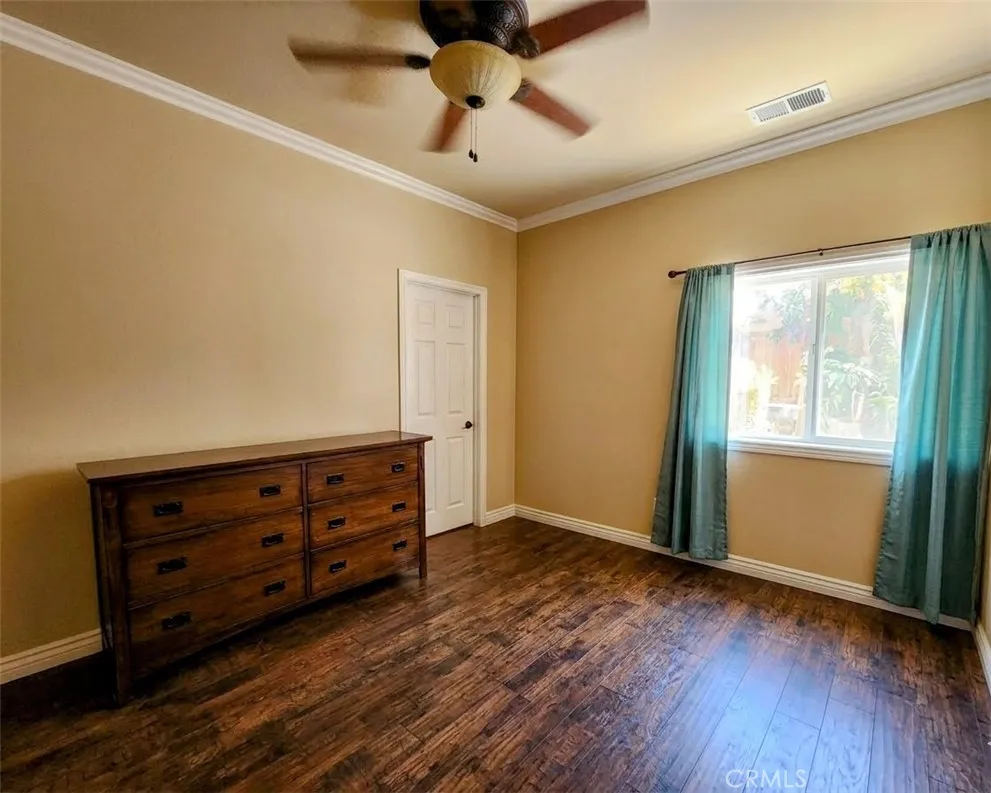 AI Item Remove. 
Bedroom 2/3