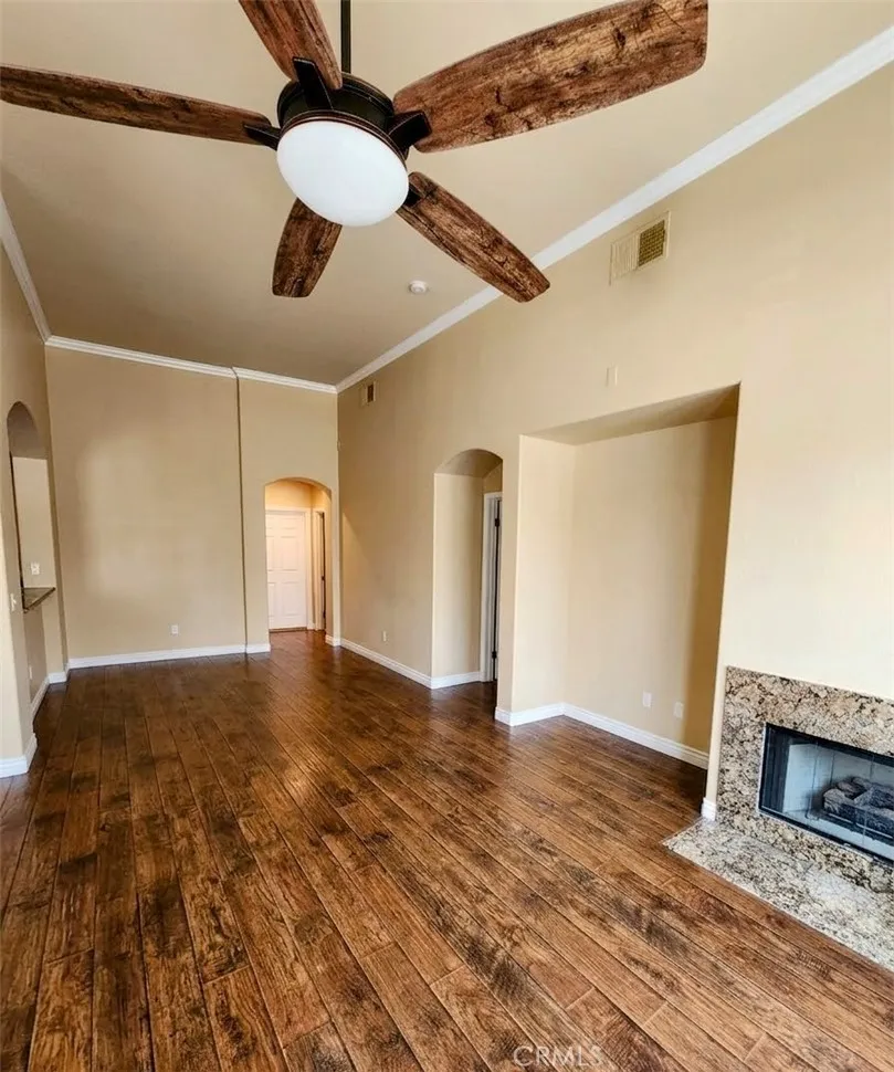 AI Item Remove. 
Living /Dining