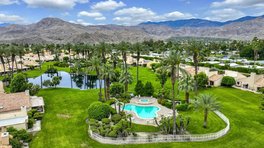 AvenidaDeLasMontanas36055#37 - Copy