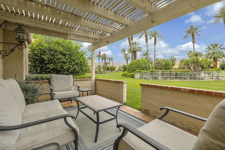 AvenidaDeLasMontanas36055#27 - Copy