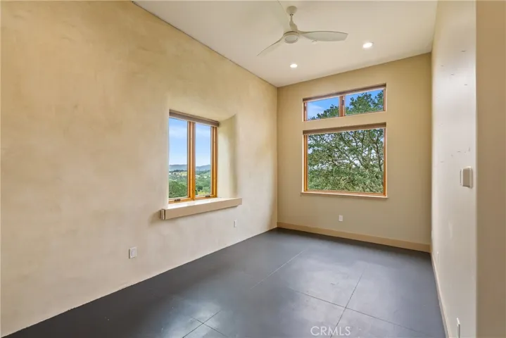 This cozy dining room is sure to help entertain family and friends for many occasions.