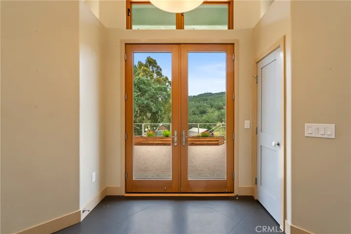 Just past the entry is the well-appointed kitchen.