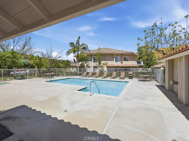 Association pool