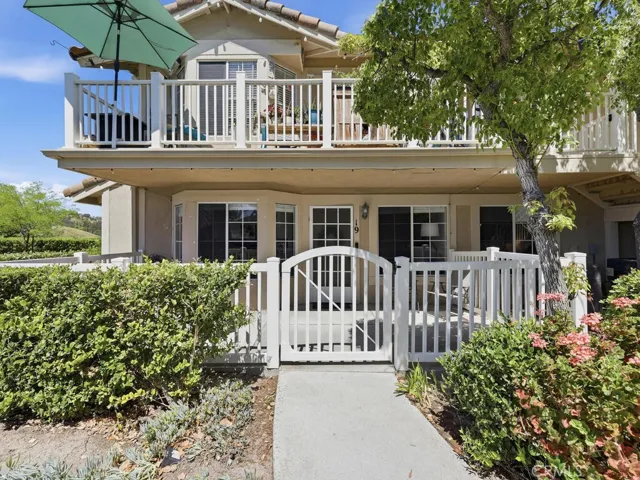1st floor end unit with gated front porch