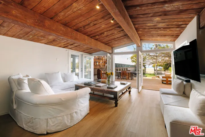 936 Palisades Beach Road, Santa Monica, California 90403
