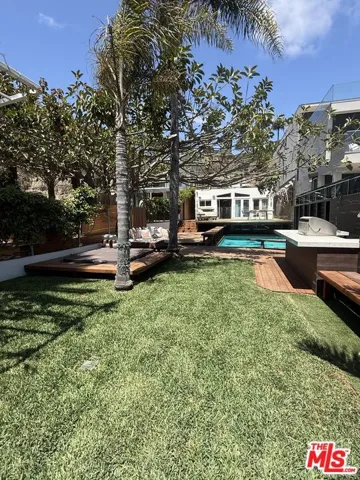 936 Palisades Beach Road, Santa Monica, California 90403