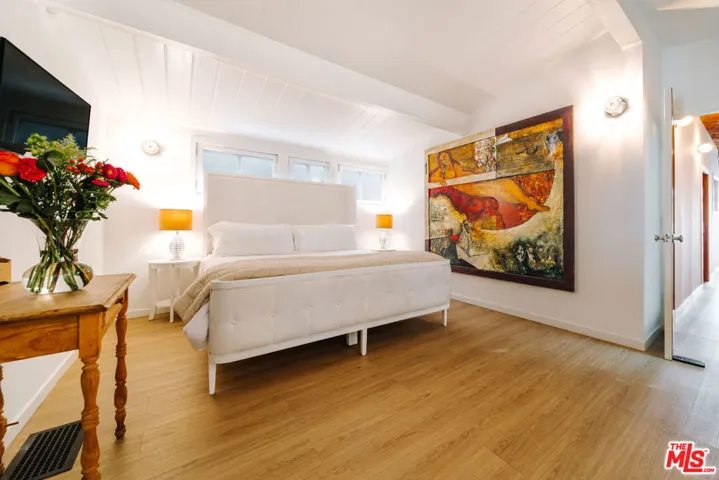 936 Palisades Beach Road, Santa Monica, California 90403