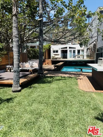 936 Palisades Beach Road, Santa Monica, California 90403