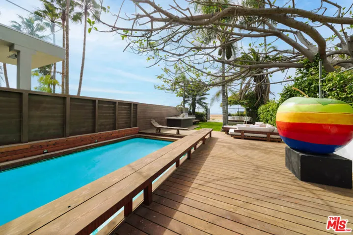 936 Palisades Beach Road, Santa Monica, California 90403