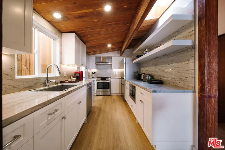 936 Palisades Beach Road, Santa Monica, California 90403