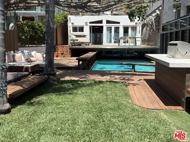 936 Palisades Beach Road, Santa Monica, California 90403