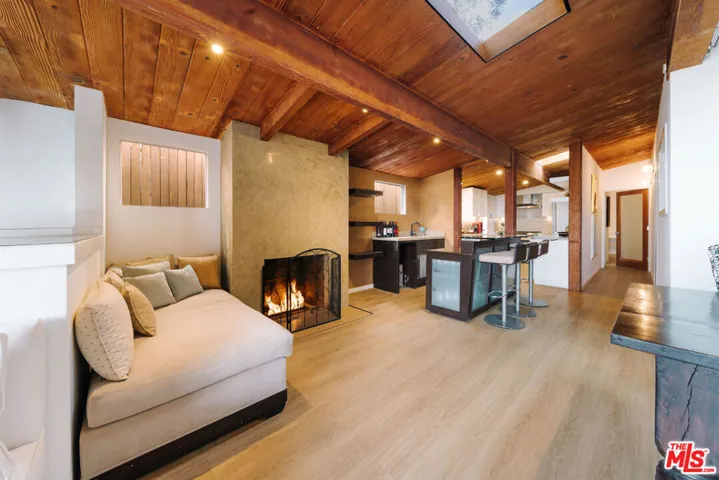 936 Palisades Beach Road, Santa Monica, California 90403