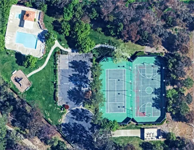 26676 Whippoorwill, Canyon Country, California 91351