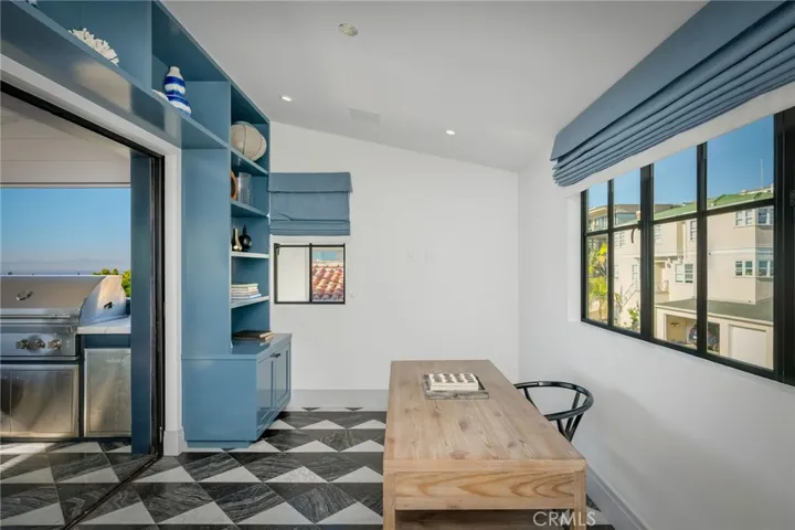 2903 Manhattan Avenue A, Manhattan Beach, California 90266