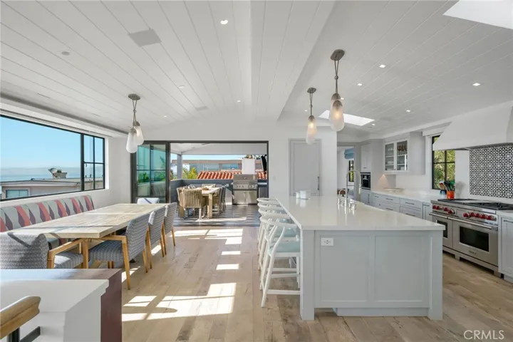 2903 Manhattan Avenue A, Manhattan Beach, California 90266