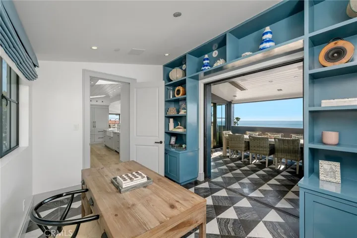 2903 Manhattan Avenue A, Manhattan Beach, California 90266