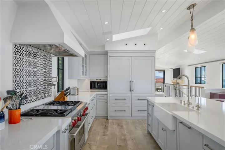 2903 Manhattan Avenue A, Manhattan Beach, California 90266