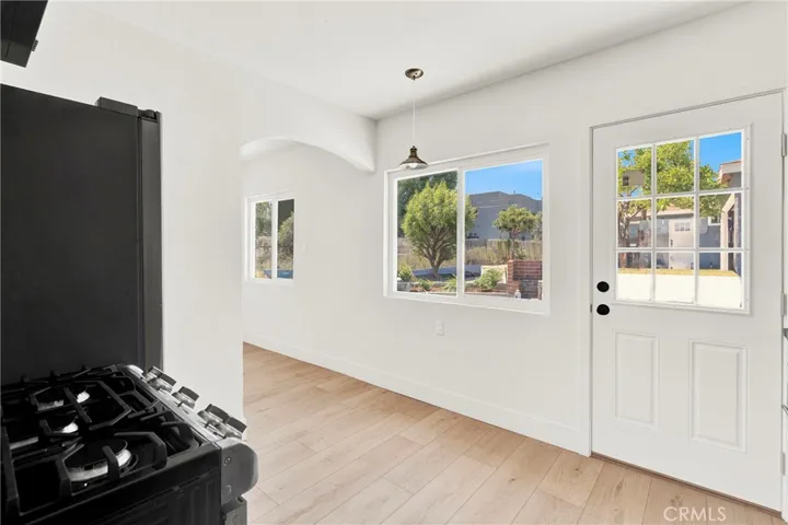 Front Unit- Kitchen