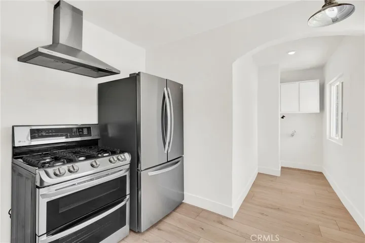 Front Unit- Kitchen