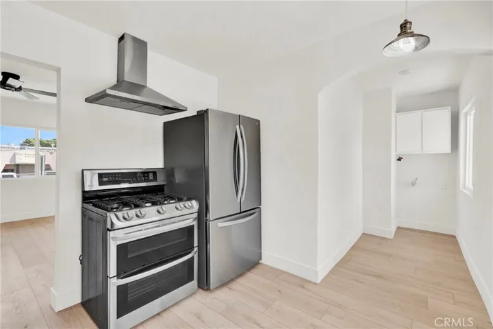 Front Unit- Kitchen